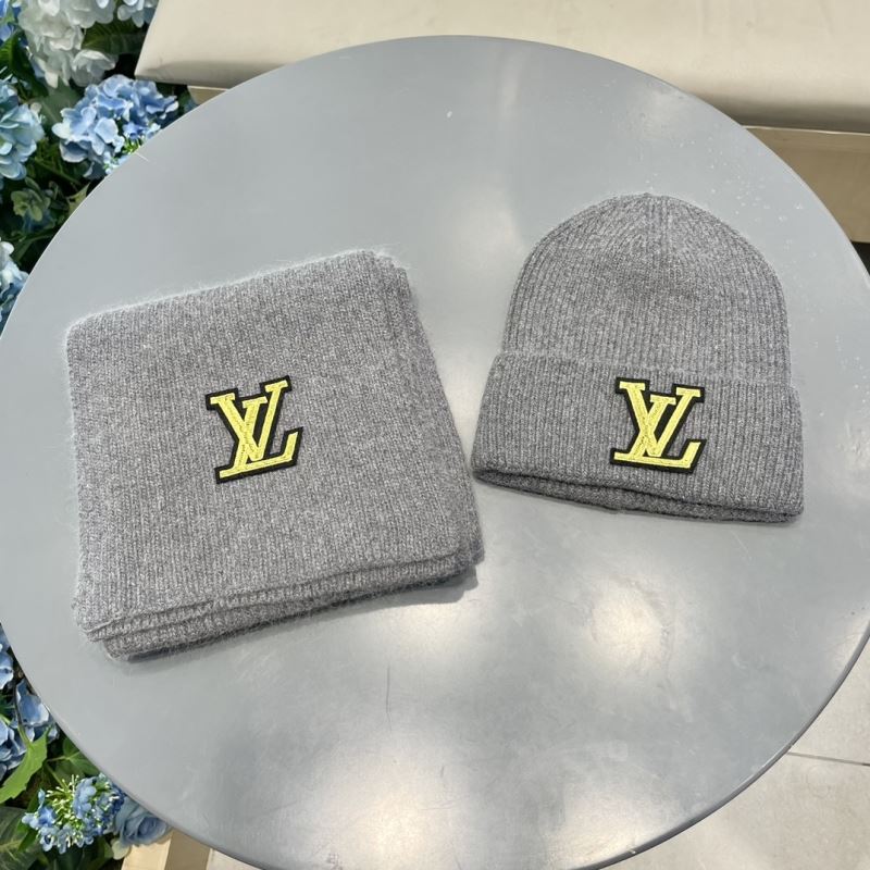 Louis Vuitton Caps Scarfs